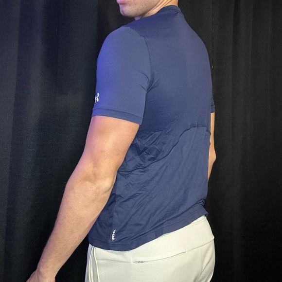 Under Armour ISO-Chill shirt medium - Picture 4 of 6